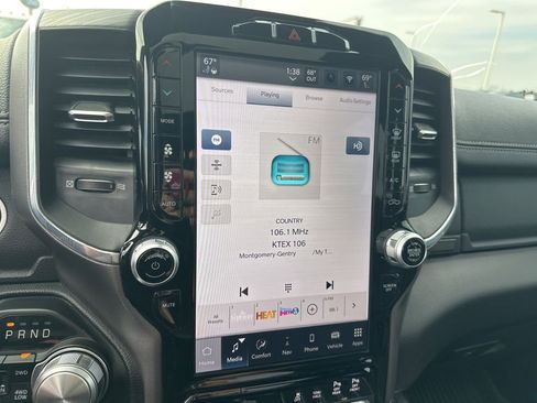 Used 2023 RAM 1500 Laramie image 27