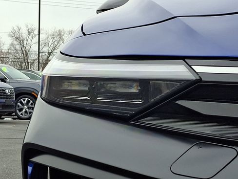 Used 2025 Hyundai Elantra N image 9