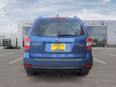 Used 2016 Subaru Forester 2.5i Premium w/ Popular Package #1 AWD/4WD image 4