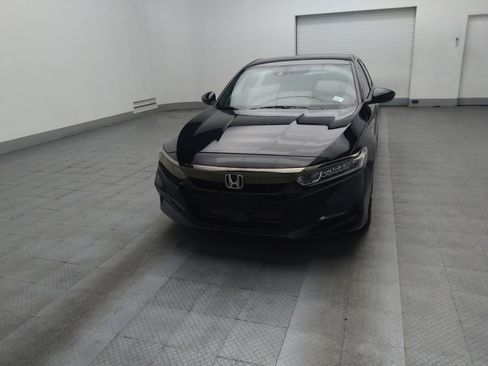Used 2018 Honda Accord Sport image 15