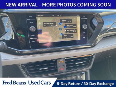 Certified 2022 Volkswagen Taos SEL w/ Panoramic Sunroof Package image 13
