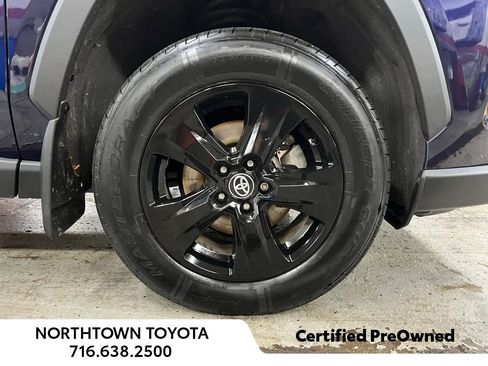 Used 2024 Toyota RAV4 XLE image 32