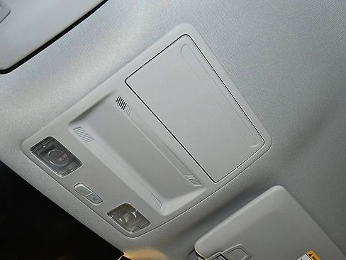 New 2026 Ford Maverick XL FWD image 27