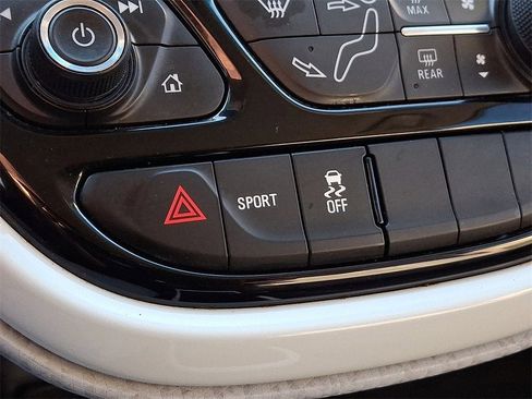 Certified 2020 Chevrolet Bolt Premier w/ Infotainment Package image 25