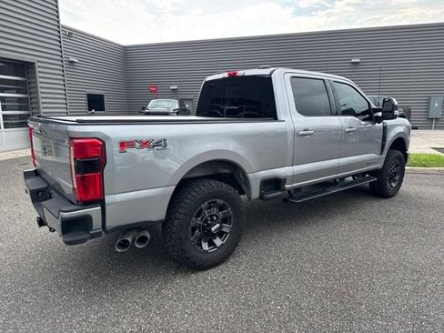 Used 2023 Ford F250 Lariat w/ Sport Appearance Package AWD/4WD image 6