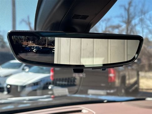 Used 2021 Chevrolet Tahoe High Country w/ Premium Package image 33