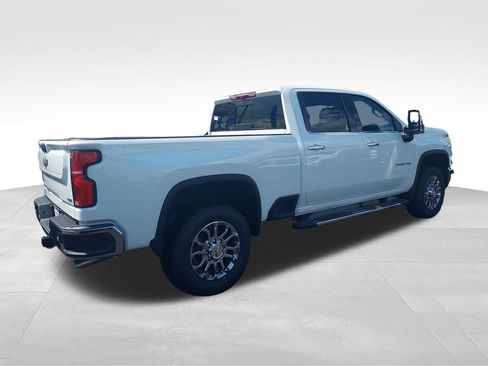 New 2026 Chevrolet Silverado 2500 LTZ w/ LTZ Plus Package AWD/4WD image 5