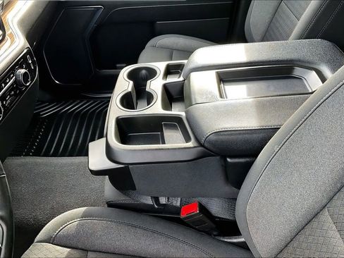 Used 2024 Chevrolet Silverado 1500 LT AWD/4WD image 13