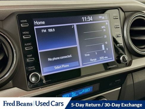 Used 2022 Toyota Tacoma SR5 image 15