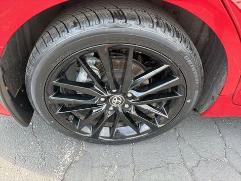 Used 2022 Toyota Camry XSE image 8