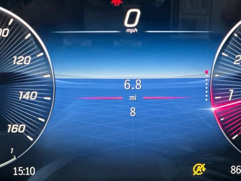 New 2026 Mercedes-Benz GLA 250 image 33