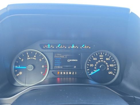 Used 2016 Ford F150 XLT w/ Equipment Group 302A Luxury image 22