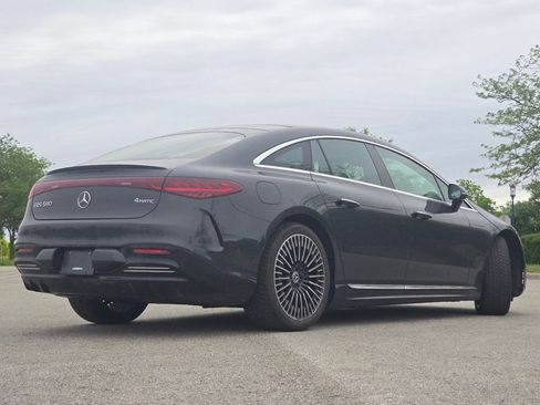Certified 2022 Mercedes-Benz EQS 580 4MATIC Sedan image 17
