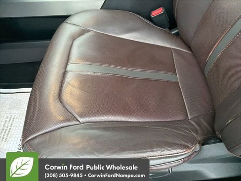 Used 2016 Ford F150 Platinum w/ Equipment Group 701A Luxury image 25