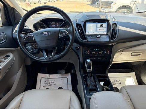 Used 2019 Ford Escape SEL AWD/4WD image 5