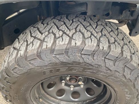 Used 2016 Jeep Wrangler Unlimited Sport w/ Quick Order Package 24S AWD/4WD image 21