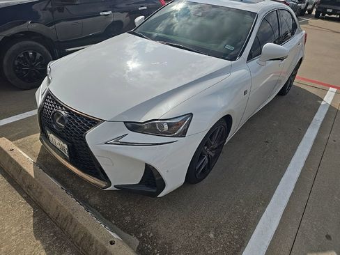 Used 2020 Lexus IS 300 F Sport image 1
