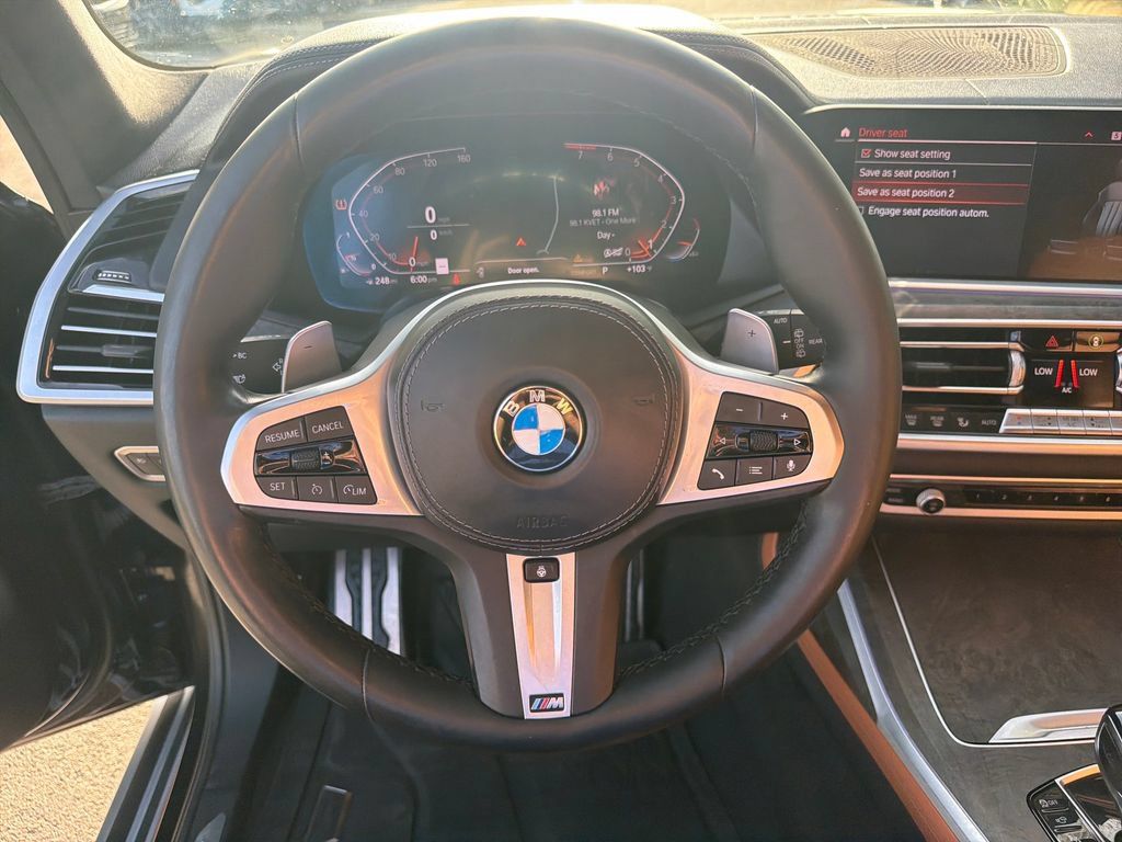 Used 2020 BMW X7 xDrive40i w/ M Sport Package AWD/4WD image 20