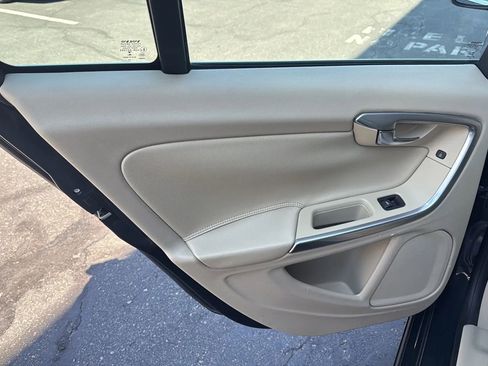 Used 2015 Volvo S60 T5 Premier FWD image 12