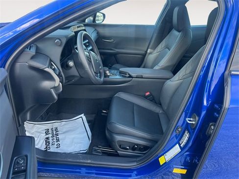 Used 2025 Lexus UX 300h AWD image 9
