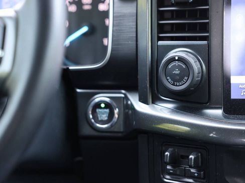 Certified 2022 Ford F150 XLT w/ Equipment Group 302A High image 27