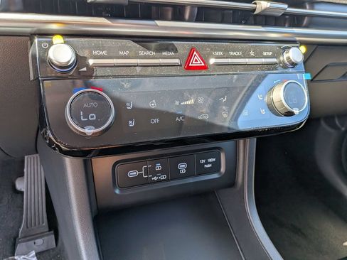 New 2026 Hyundai Tucson Limited FWD image 22