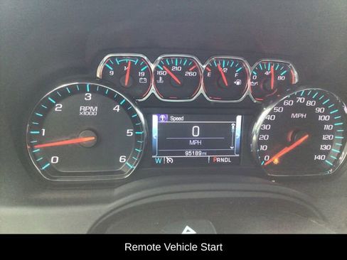 Used 2020 Chevrolet Tahoe LT image 25