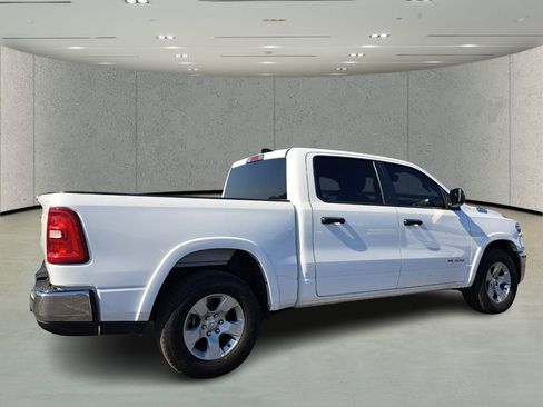 Used 2025 RAM 1500 Big Horn RWD image 5