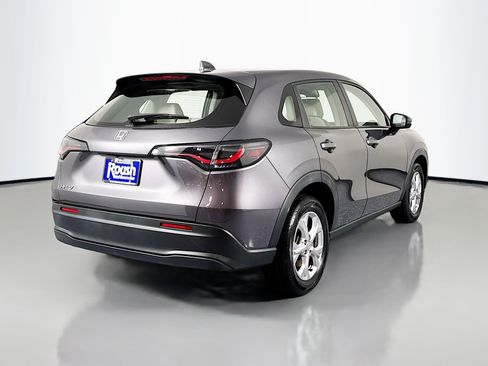 Certified 2024 Honda HR-V LX image 5