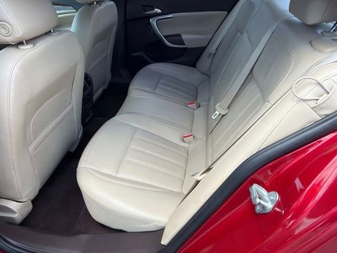 Used 2013 Buick Regal Premium FWD image 14