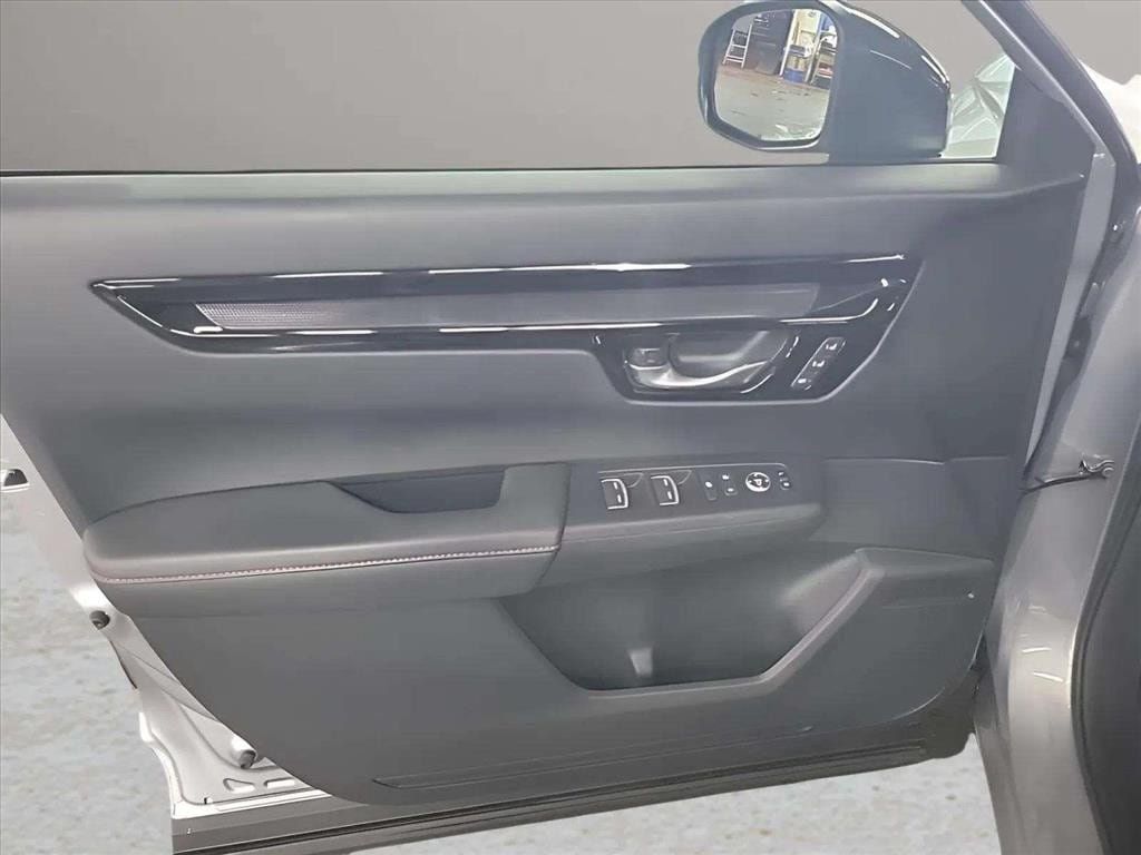 Used 2024 Honda CR-V Sport Touring image 16