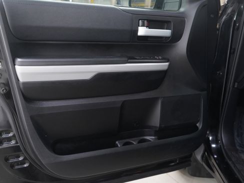 Used 2021 Toyota Tundra SR5 image 17