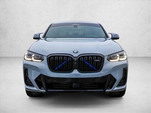 Used 2022 BMW X4 M40i image 2