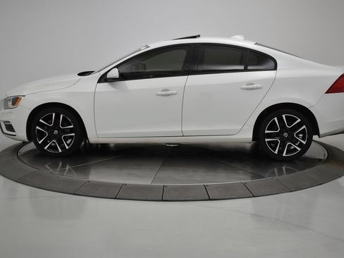 Used 2017 Volvo S60 T5 Dynamic w/ Vision Package AWD/4WD image 17