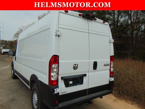 New 2026 RAM ProMaster 2500 w/ Convenience Group image 8