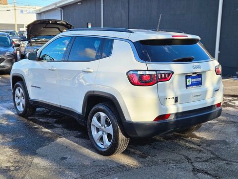 Used 2020 Jeep Compass Latitude image 3