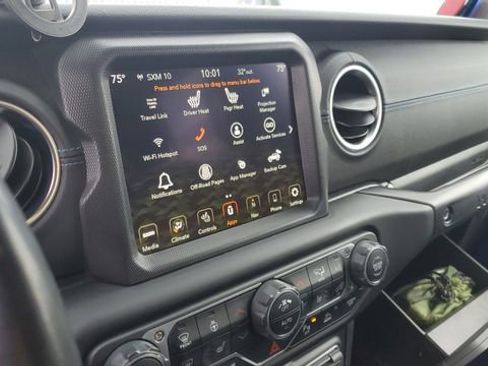 Used 2022 Jeep Wrangler Unlimited Rubicon 4xe w/ Steel Bumper Group image 16