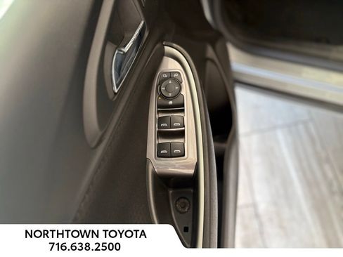 Used 2024 Chevrolet Malibu LT image 26