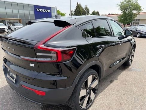 Used 2023 Volvo C40 P8 Recharge Ultimate AWD/4WD image 7