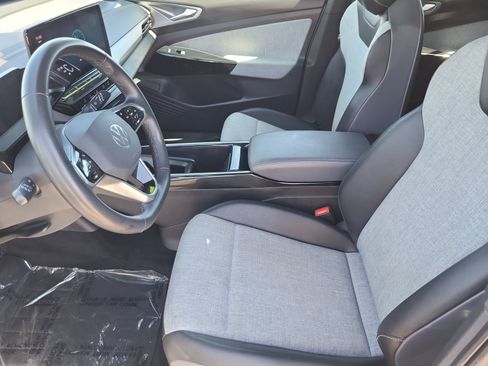 Used 2023 Volkswagen ID.4 Pro AWD/4WD image 17