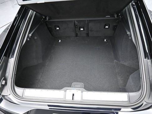 New 2026 Porsche Panamera image 32