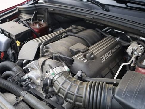 Used 2022 Dodge Durango SRT w/ Technology Group AWD/4WD image 8