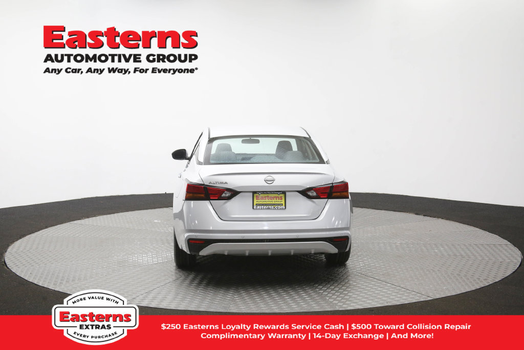 Used 2023 Nissan Altima 2.5 S FWD image 36