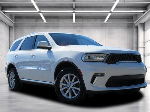 Used 2022 Dodge Durango SXT image 1