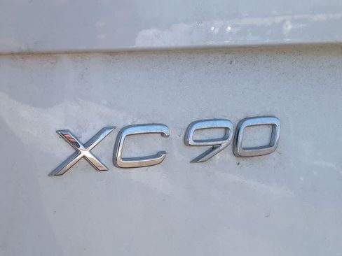 Used 2026 Volvo XC90 T8 Ultra w/ Protection Package Premier AWD/4WD image 12