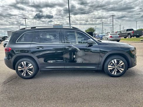 Used 2025 Mercedes-Benz GLB 250 image 10