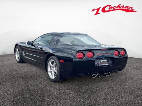 Used 2000 Chevrolet Corvette Coupe w/ Memory Pkg RWD image 8