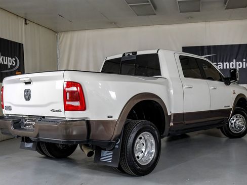 Used 2024 RAM 3500 Limited w/ Towing Technology Group AWD/4WD image 8