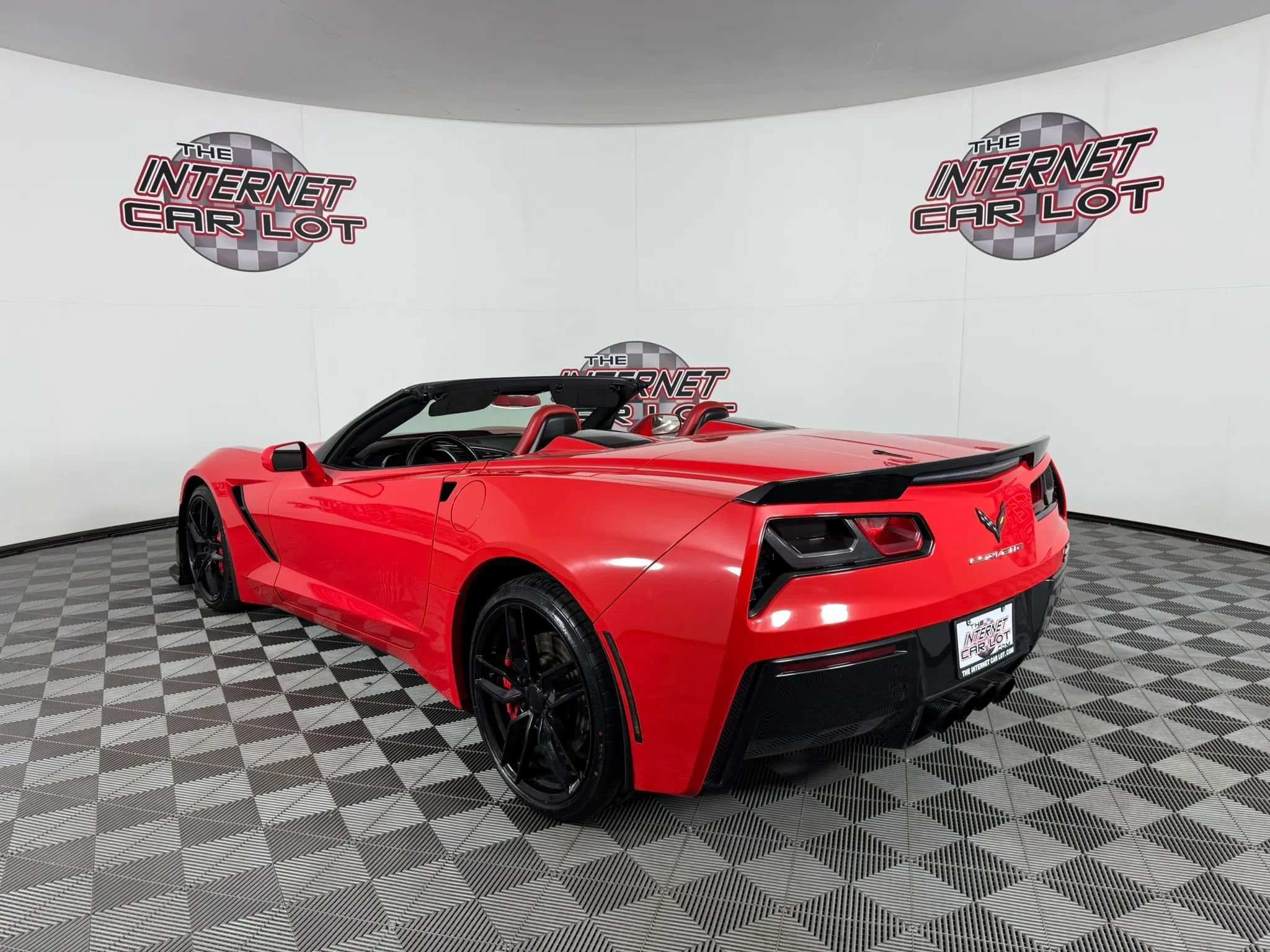 Used 2015 Chevrolet Corvette Stingray Convertible w/ ZF1 Appearance Package RWD image 8