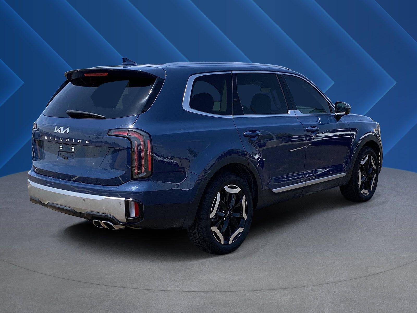 Used 2023 Kia Telluride EX w/ EX Captain's Chair Package FWD image 3